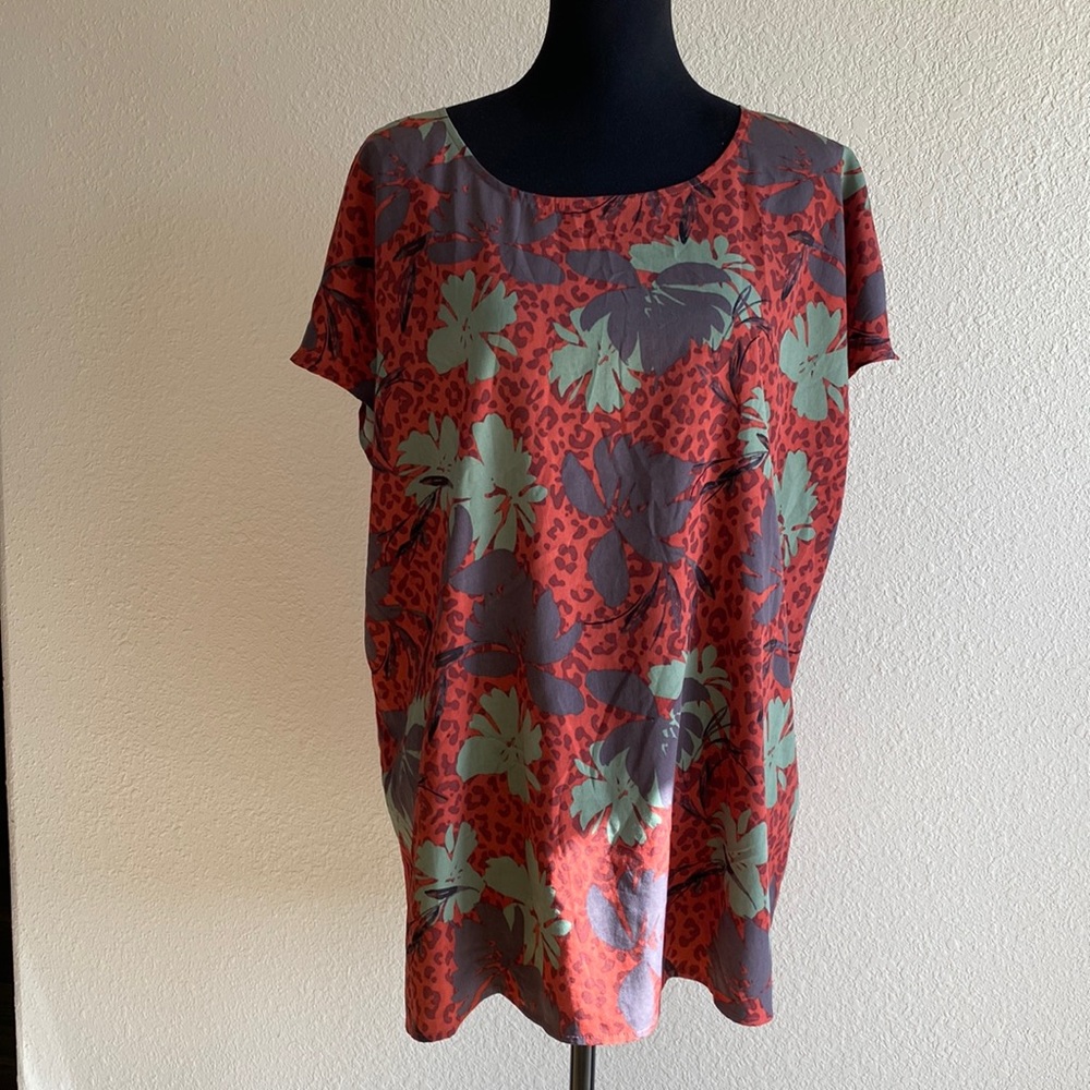 Evri blouse size 1X